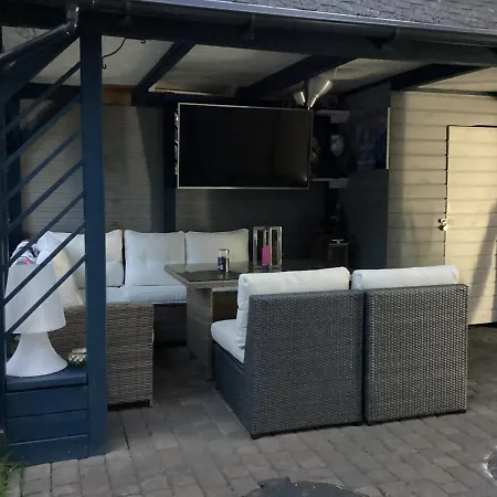 Natalia - Przy Morzu Δωμάτια σε οικογενειακή κατοικία *